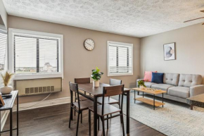 River West 1006 I Corporate 2bd Apt I Parking